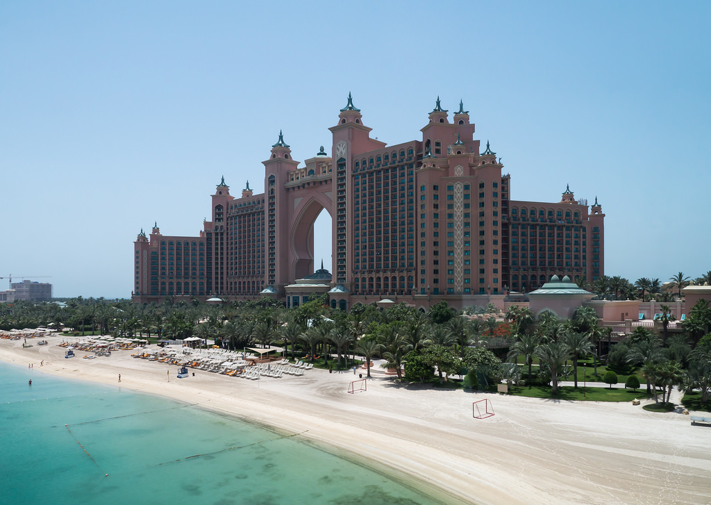 Atlantis Hotel Beach